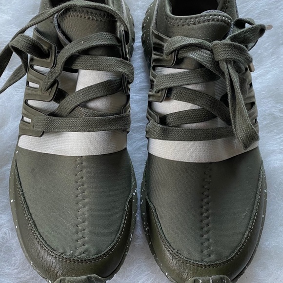 Custom Tubular Adidas - Picture 2 of 4